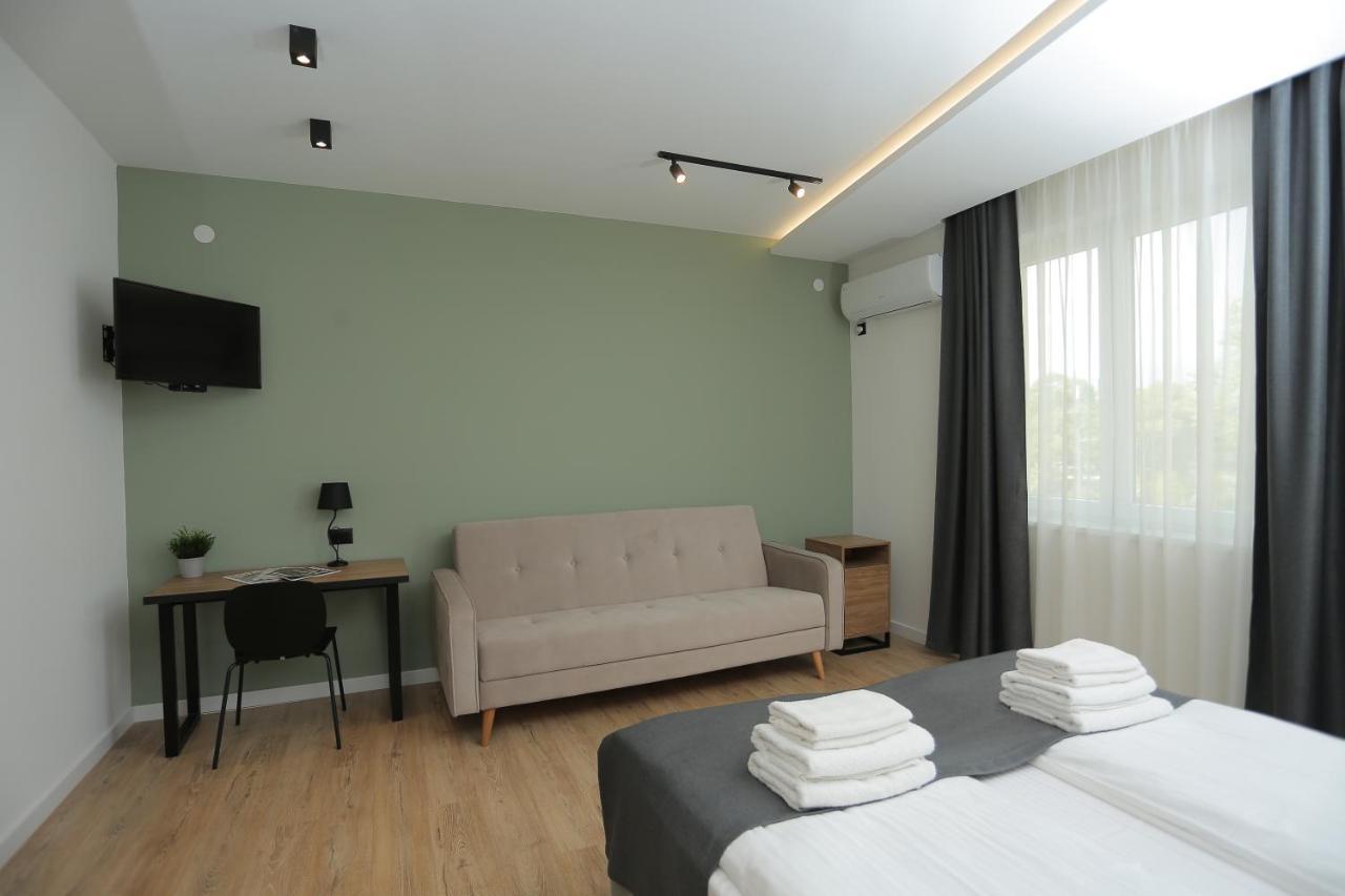Bonanza Apartments Nis Bagian luar foto